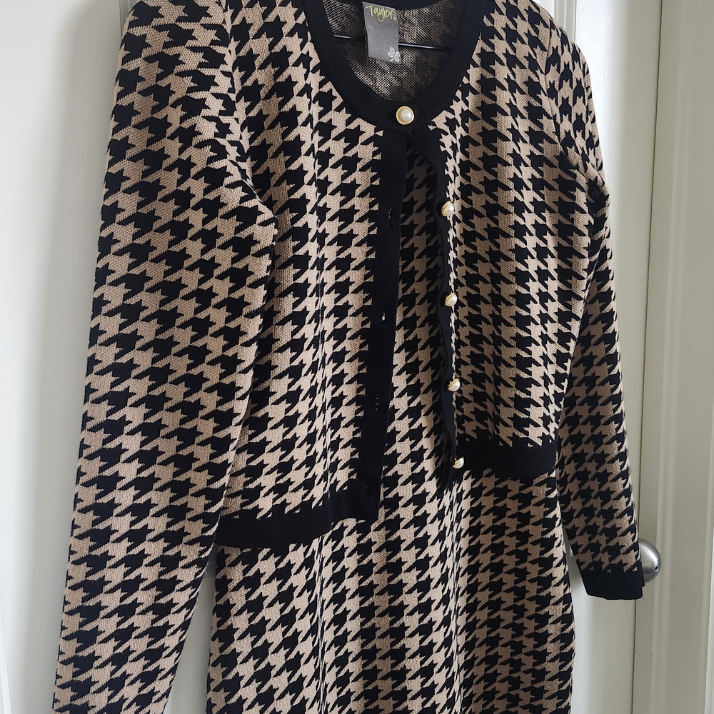 Houndstooth 2pc Long Sleeve Sweater Dress